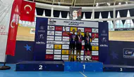 Manisalı genç bisikletçiler Konya’dan madalyalarla döndü
