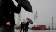 18 Ekim Hava Durumu: İstanbul’da Yağmur Ne Zaman Bitecek? Meteoroloji Pazar Günü İçin Saat Verdi