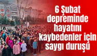 Okullarda 6 Şubat depreminde hayatını kaybedenler için saygı duruşu