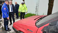 Manisa’da tehlike arz eden hurda araçlar kaldırılıyor