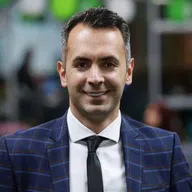 Nazmi Çaykara profil resmi