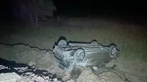 Manisa’da otomobil şarampole uçtu: 2 yaralı