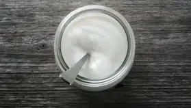 Uzmanlar Öneriyor: Yoğurda 1 Kaşık Ekleyin, Kemik ve Eklem Sağlığını Destekleyin