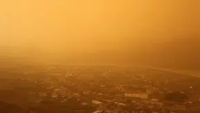 Yeni Haftada Hava Karışıyor! Sıcaklık Artıyor, Sağanak ve Çöl Tozu Geliyor