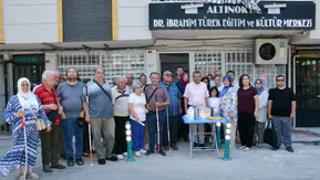 Altı Nokta Körler Derneği’nden aşure hayrı