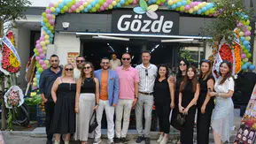 Gözde Market'in yeni şubesine yoğun ilgi
