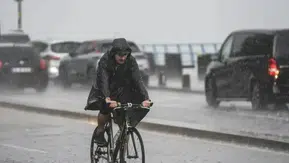 17 Ekim Hava Durumu: İstanbul’da Yağış Şiddetlenecek, 5 İlçe İçin Kuvvetli Sağanak Uyarısı