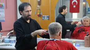 Engelli vatandaşlara bayram tıraşı ücretsiz