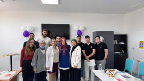 SANATLA UMUDA DOKUNDULAR HASTALARA UMUT OLDULAR