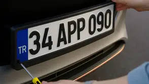 APP Plaka Nedir, Yasal mı? Normal Plaka ile Arasındaki 5 Fark
