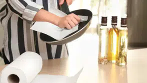 Ekrandan ahşaba kadar birçok yüzeye zarar verebilir: Kağıt havlu kullanımında dikkat çeken uyarı