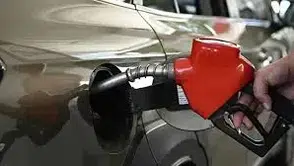 Benzin ve Motorinde Kritik Hafta Başlıyor! Petrol Fiyatları Pompaya Nasıl Yansıyacak?