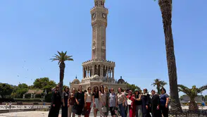 Manisalı kadınlardan İzmir çıkarması