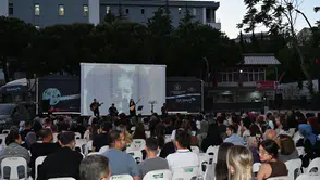 Gezen Sinema Tırı ile Manisalılar nostalji yaşadı