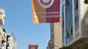Salihli’de caddelere şampiyon Galatasaray bayrakları asıldı