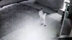 Cami avlusunda uygunsuz davranış uyarısı saldırıyla bitti