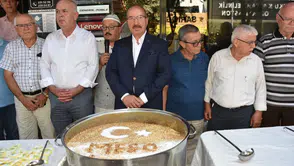 Manisa Esnaf ve Sanatkarlar Odası’ndan geleneksel aşure hayrı