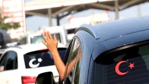 Gurbetçilerden turizme 15 milyar TL katkı sunmaları bekleniyor