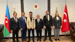 HOŞGÜL’DEN BAKÜ’DE BÜYÜKELÇİ AKGÜN’E ZİYARET
