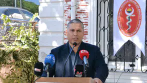 Müdür Karayılan veterinerlerin sorunlarını dinledi