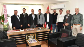 Kamyoncular Kooperatifi’nden Başkan Enes İzci’ye hayırlı olsun ziyareti