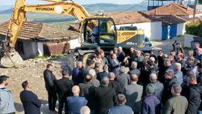 Saruhanlı Belediyesi Çınaroba Mahallesine Cami Lojmanı Yapıyor