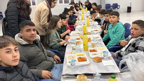 Ramazan ayının birleştirici ruhunu okulda hissettiler