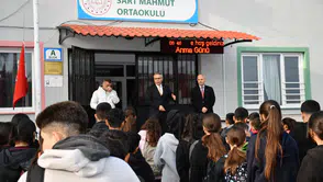 Manisa’da binlerce öğrenci için ders zili çaldı