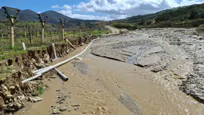 Manisa'nın o mahallesinde su taşkını yaşandı
