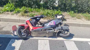 Ekobis ve motosiklet çarpıştı: 3 yaralı