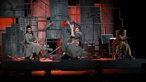 'Sen İstanbul'dan güzelsin' oyununa sanat severlerden tam not