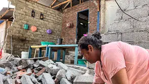 Endonezya’da 4,9 deprem sonrası evler hasar gördü ve yaralanmalar oldu!