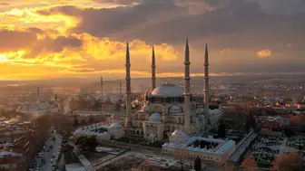 Mevlid Kandili Orucu Kaç Gün Tutulur, Hangi Gün Tutulmalı? 2025 Mevlid Oruç Rehberi