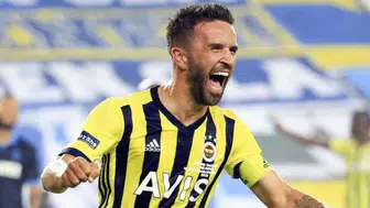 Gökhan Gönül Kimdir? Fenerbahçe’de Hangi Yıllar Forma Giydi?