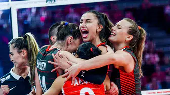 Filenin Sultanları tarihi final için sahada! Türkiye - Japonya voleybol maçı ne zaman, saat kaçta ve hangi kanalda?