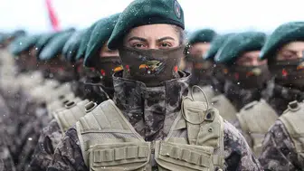Kadınlara askerlik zorunlu mu olacak?