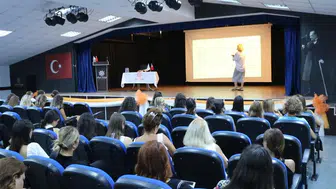 Kasım 2025 Öğretmen Seminerleri Online mı, Yüz Yüze mi Yapılacak?