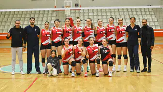Yunusemre'nin sultanları İzmir'den galibiyetle döndü