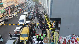 İndirimi duyan koştu: İzdiham kaçınılmaz oldu