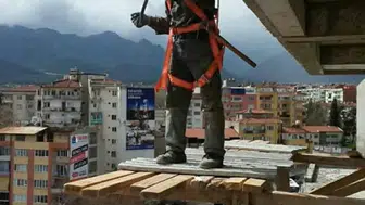4'ünkü kattan düşmüştü! İnşaat işçisi yaşam mücadelesini kaybetti