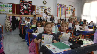 İlkokul öğrencilerine sağlıklı beslenme eğitimi verildi