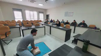 Manisa İl Sağlık Müdürlüğü'nden belediye personeline ilk yardım eğitimi