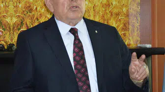 Çiftçi hiç olmadığı kadar zor günler geçiriyor