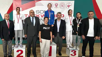 Şehzadeler Belediyesi sporcuları madalyaları topladı