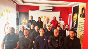 Salihli Galatasaray Taraftarları Derneği’nde Uğur Özçelik güven tazeledi