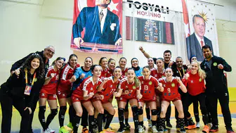 Manisa BBSK namağlup liderliğini sürdürdü