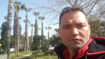 Genç adam evinde oğlu tarafından ölü bulundu