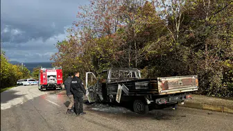 Seyir halindeki otobüs alevlere teslim oldu