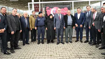 Vali Özkan Şehit Hüseyin Özdemir için düzenlenen hayra katıldı