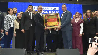 Anahtar Parti Genel Başkanı Ağıralioğlu Manisa’da halk buluşmasına katıldı